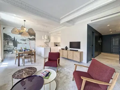 a living room with a couch and a table at Nestor&Jeeves - SEAHORSE - Central - Proche mer in Nice