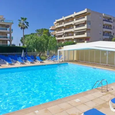 Nice Seaside Pool and Tennis