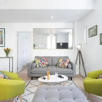 MY CASA - MOULIN - Stunning 1 bedroom Apt on the Port