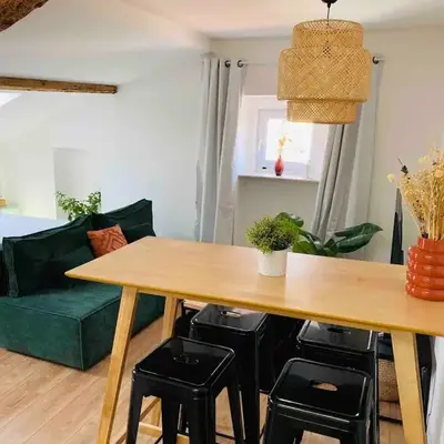 Beautiful refurbished cozy apartment