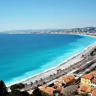 Spacieux appartement climatisé centre Nice