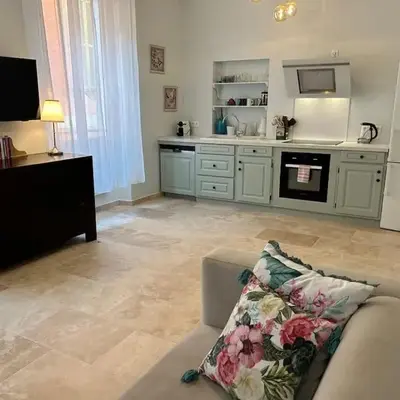 Rossetti Rosa Vieux Nice 2 bed