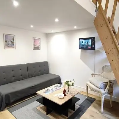Appartement port et vieux Nice Direct from Airport by tramway