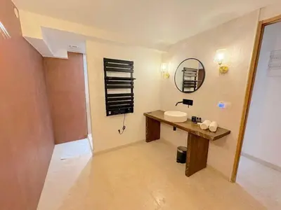 a bathroom with a sink and a mirror at ⁂ Magnifique 3P cœur du Vieux Nice in Nice