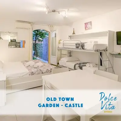 Chateau 4 Pers Vecchia Nizza AC WiFi