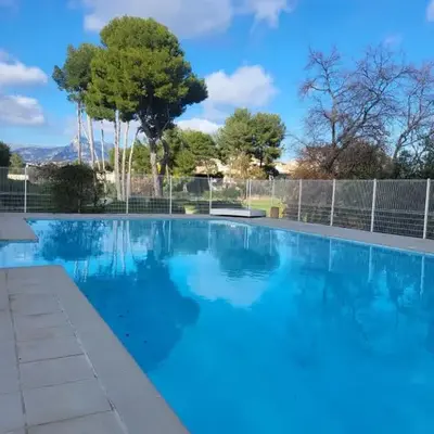 Maison entre mer et montagnes