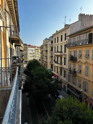 a view of a city street with buildings at Cosy Studio Climatisé en plein cœur de Nice in Nice