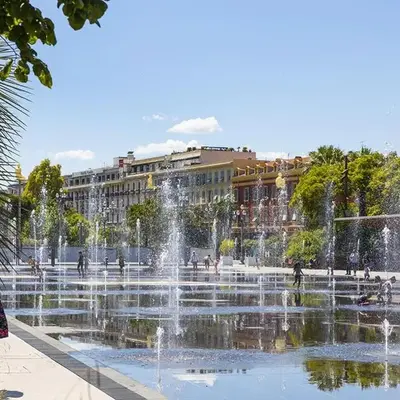 Charming peaceful haven in the Golden Square