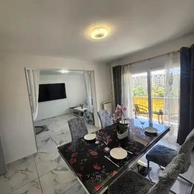 Spacieux 3 chambres et balcon