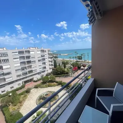 Sea view apartment