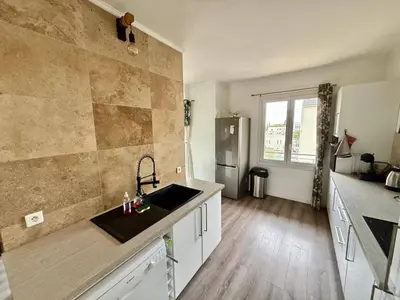 Gallery image of appartement climatisé, calme in Nice