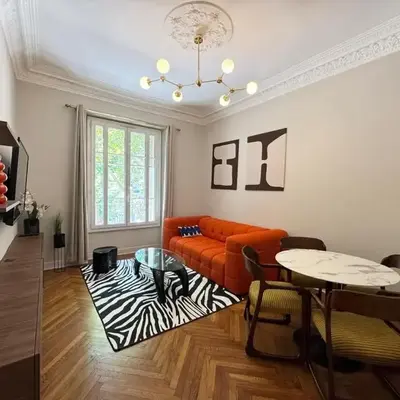 Magnifique appartement dans palais Niçois
