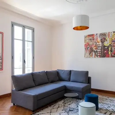 Grand appartement climatisé centre ville Nice
