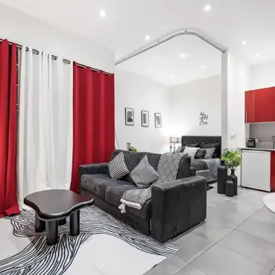 Nice Renting - GALLO - New Modern Loft Old Town Massena