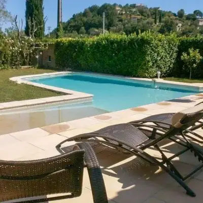 Gorgeous Home In La Gaude