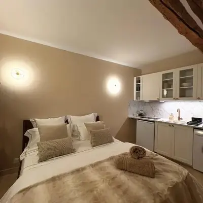 Authentic Provençal Studio