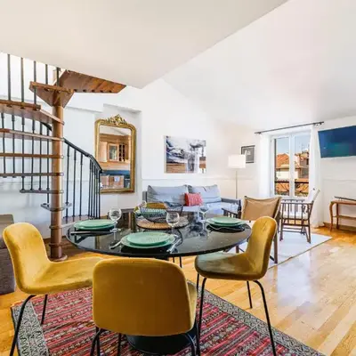 Duplex à 2 min de la mer à pied