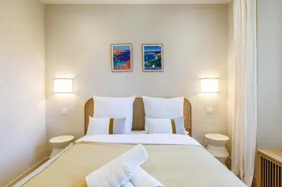 Gallery image of 62 CARNOT LOT 6 - Appartement renove - climatise - 2 chambres suites in Nice
