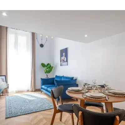 Magnifique - 2 chambres - Cœur de Nice avec Balcon