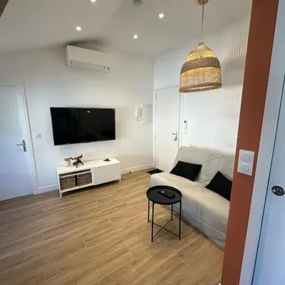 Appartement Neuf Nice Carré Or à 2 pas de la mer tout équipé