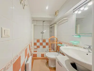 a bathroom with a sink and a toilet at Place Grimaldi - Wifi, AC, 3pers in Nice