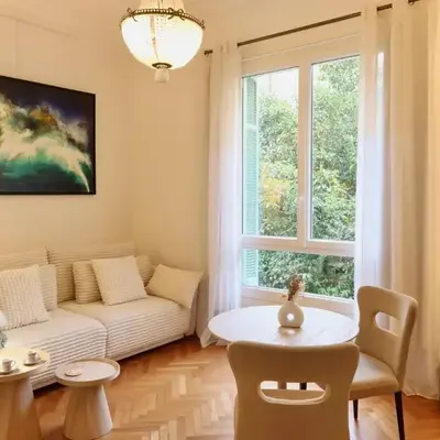 Quiétude - Studio calme avec vue jardin en hyper centre de Nice