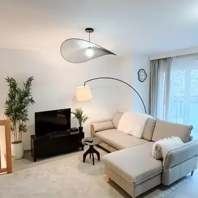 Aya - Renovated air-conditioned duplex with garden