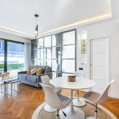 Super flat in Carré d'Or - 1 minute from the sea