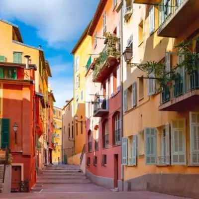 Old Nice appartement entier proche mer et plage et AC