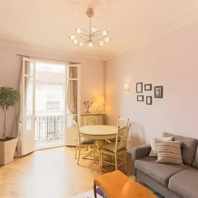 Appartement carre d'or