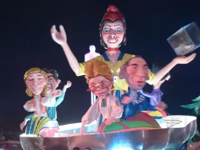 a group of people posing for a picture at a circus at Mikado in La Gaude