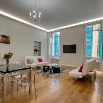 Old Town Luxury 3 Beds