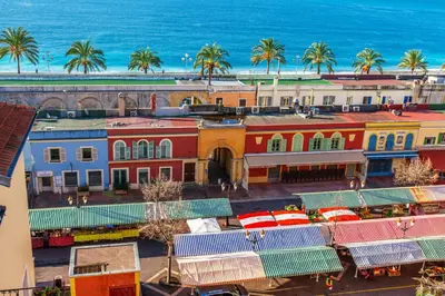 an aerial view of a town with the ocean at Le Philanthrope - Balcon Wifi Climatisation in Nice
