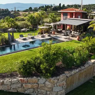 Villa de luxe piscine vue mer