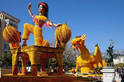 a statue of a woman sitting on a camel at Nice Vieille Ville Appartement neuf et cosy, deux chambres, 6 couchages in Nice